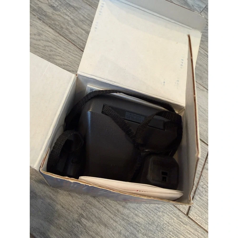 Polaroid OneStep CloseUp Instant‎ Film Camera 600 Series Original Box Vintage
